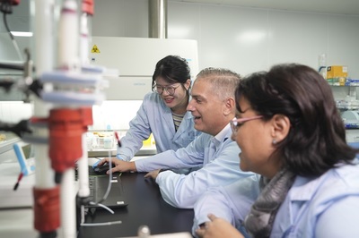 中古攜手 生物技術(shù)創(chuàng)新與試驗(yàn)發(fā)展的合作新篇章